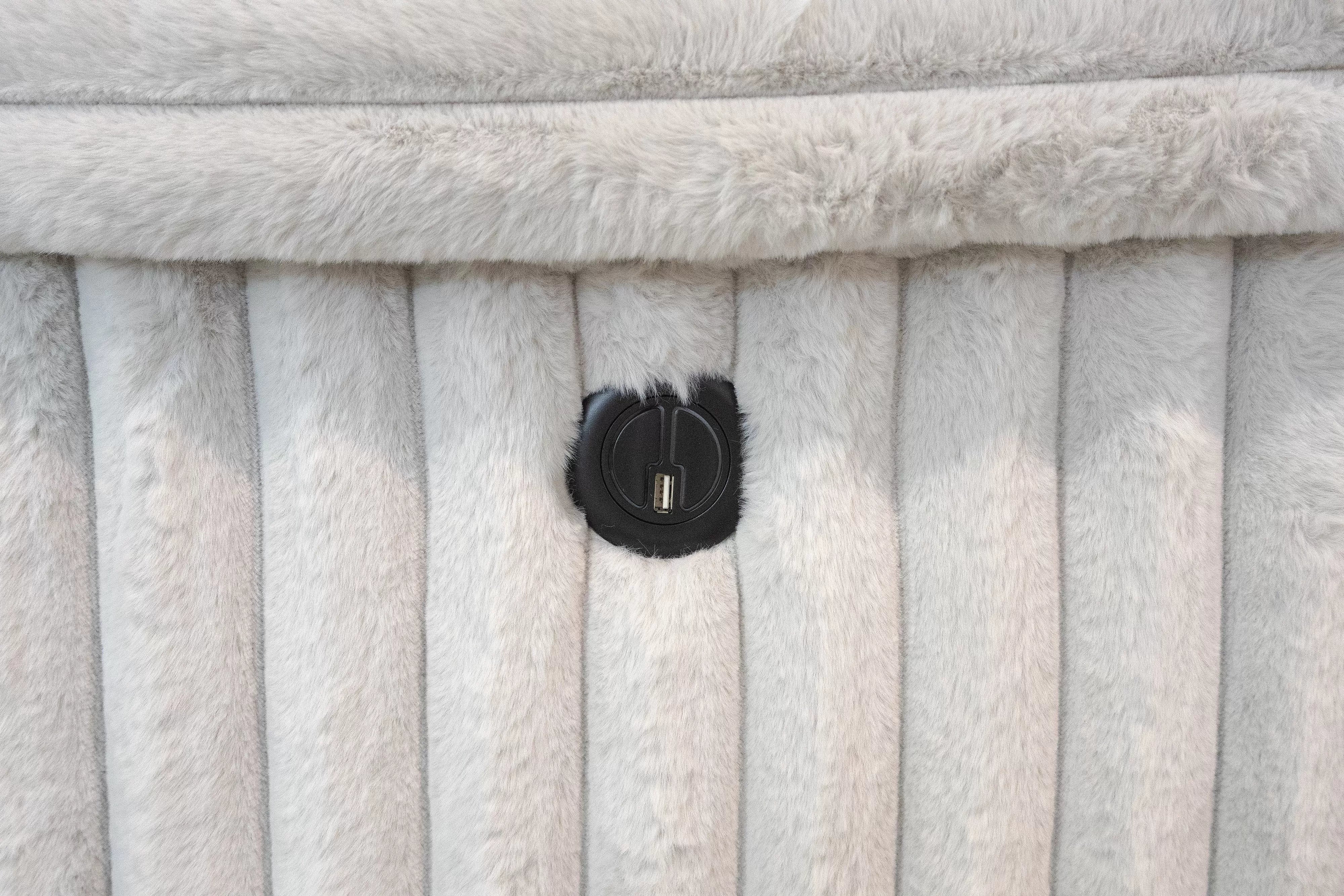 Power Motion Sectional || F86636 / F86637