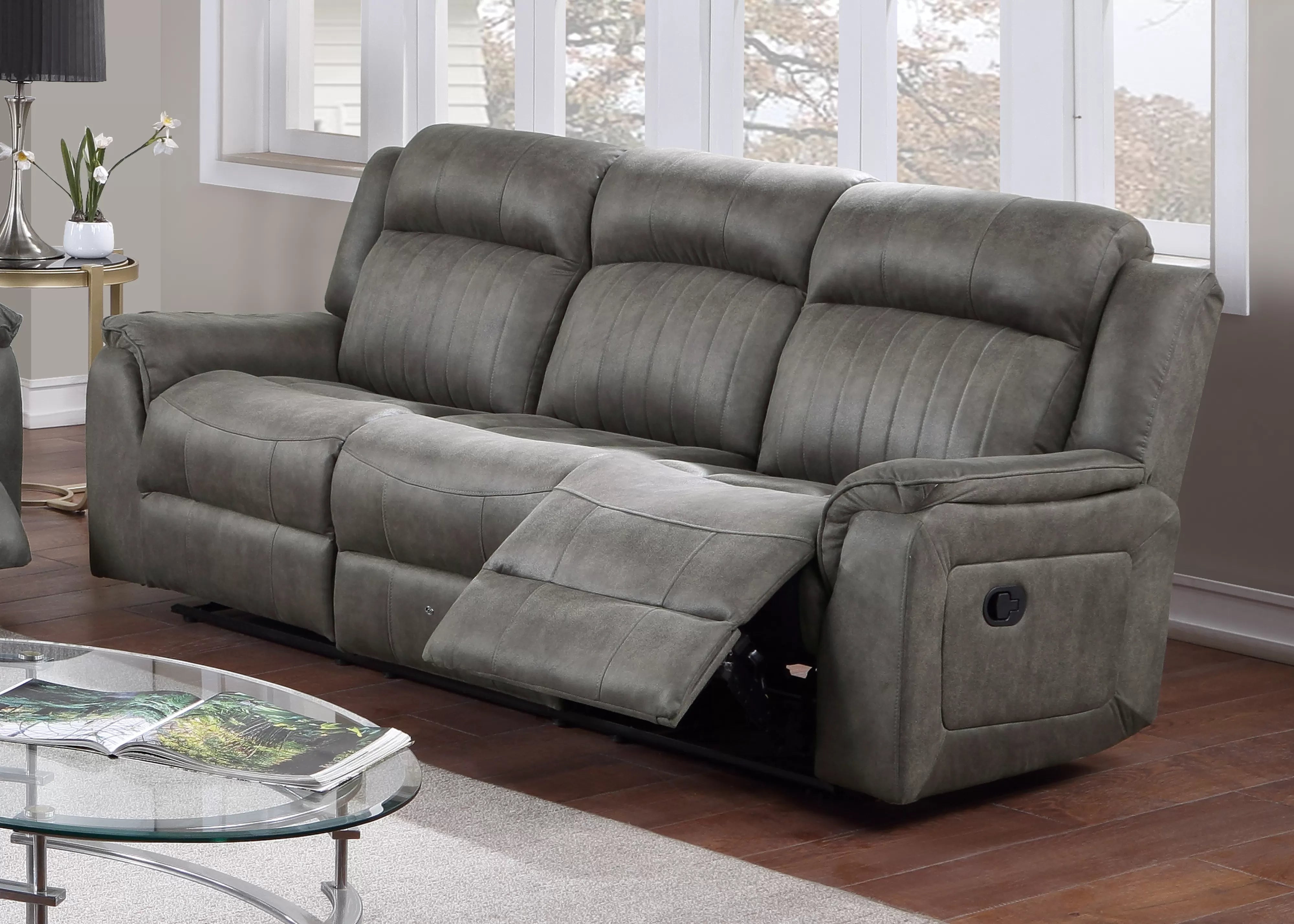 Motion Sofa ||  F8746 / F8743