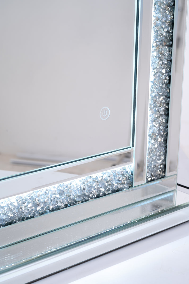 VANITII Crushed Diamonds LED Mirror X-MIR-LED-02-1