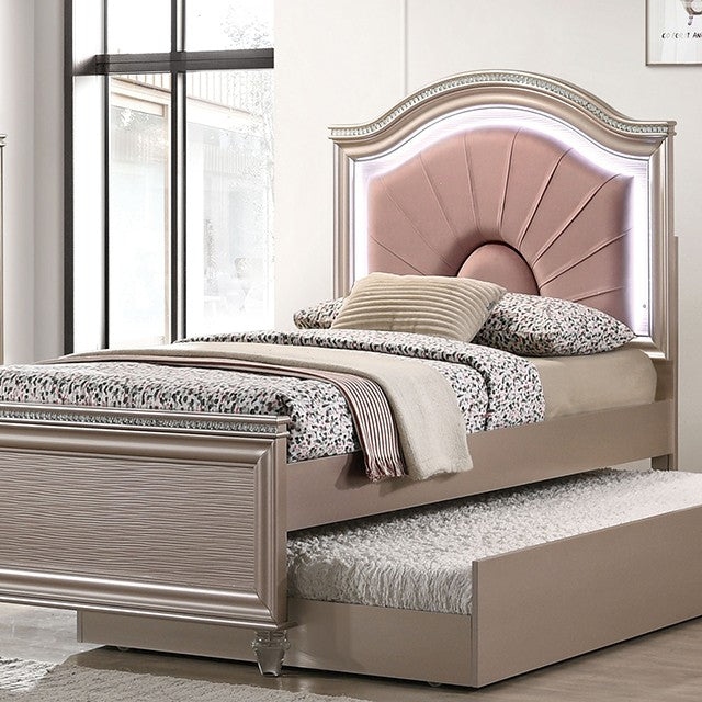 Allie bed- Cm7901rg