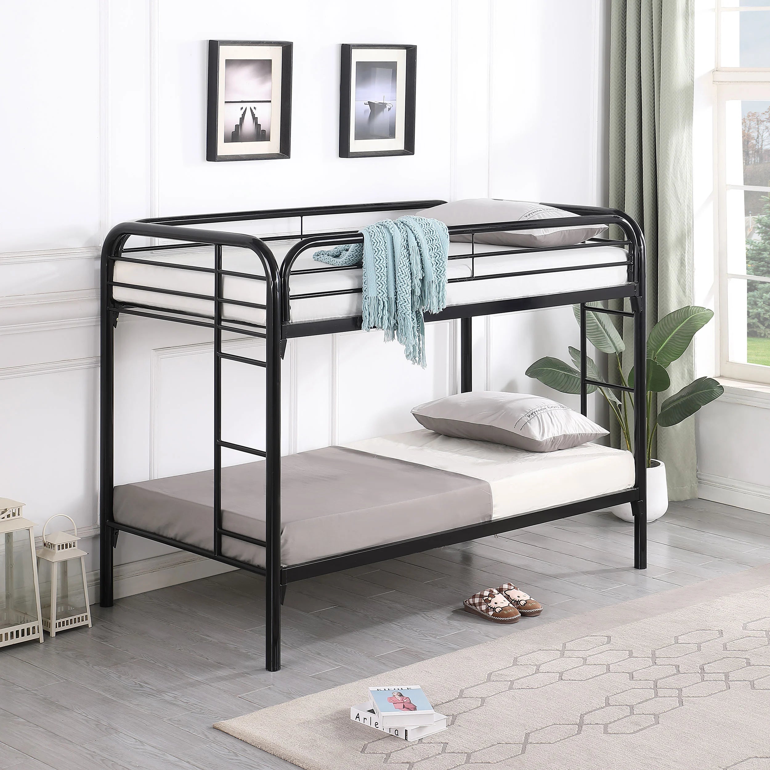 Twin/Twin Bunk Bed - 819
