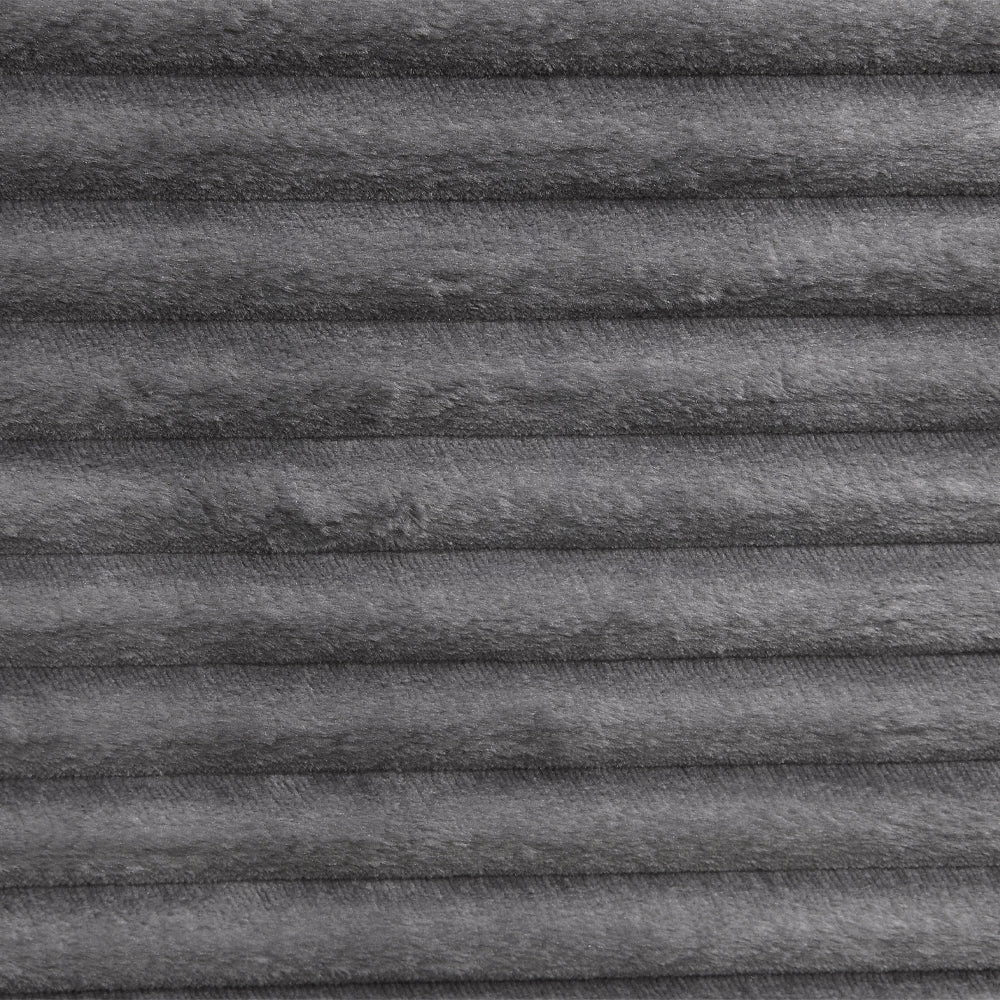 Hilde Chaise w/2 Pillows