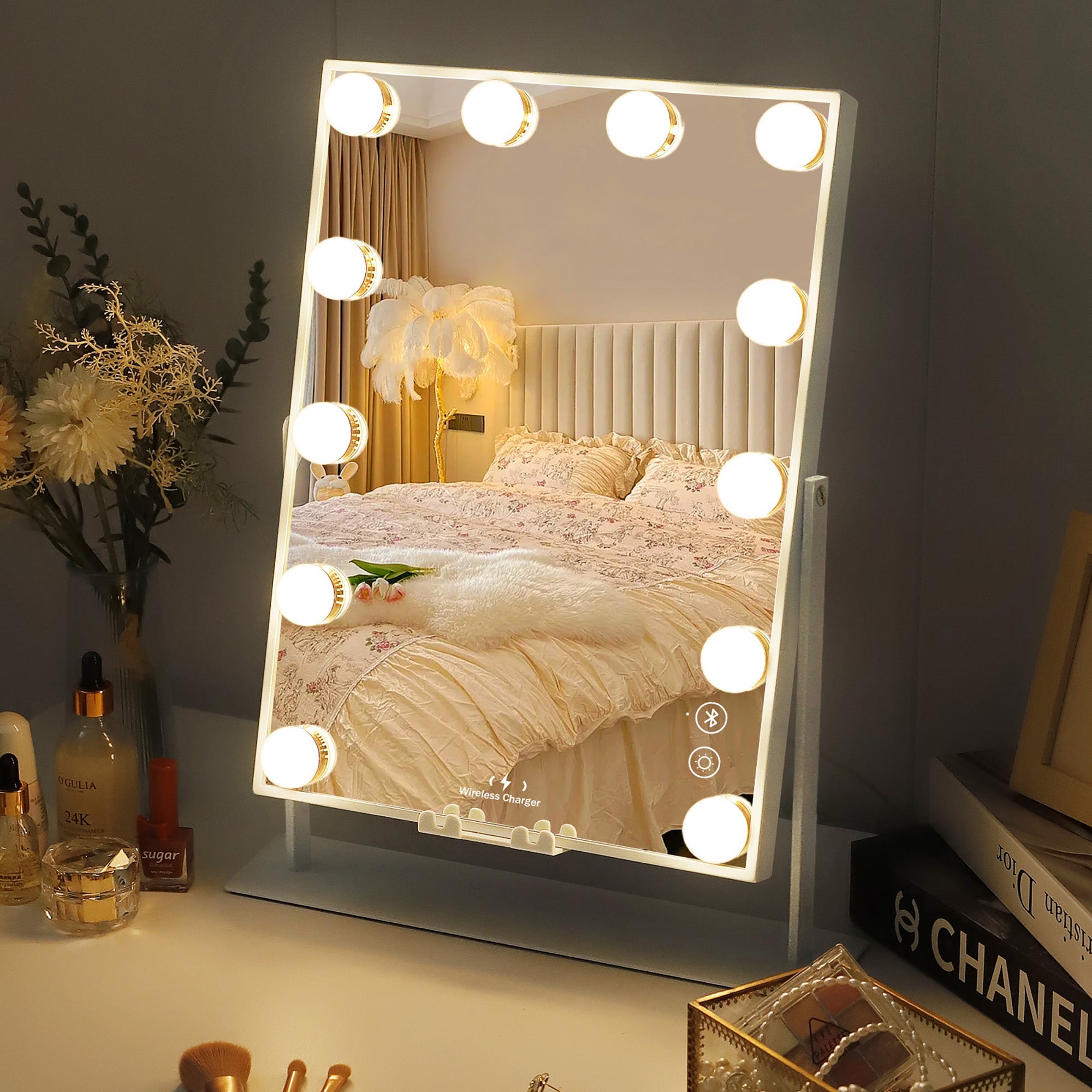 Hathaway Hollywood Slim Vanity Mirror with Wireless Charging L - 12 Dimmable LED Bulbs   VNT-3041-JMBT-WHT