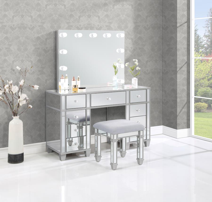 Allora 9-drawer Vanity Set with Lighting Metallic Silver	-  930242