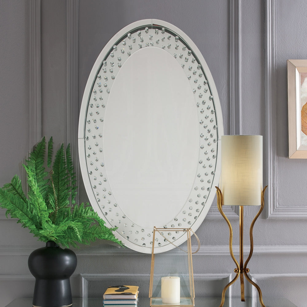 Nysa Accent Decor