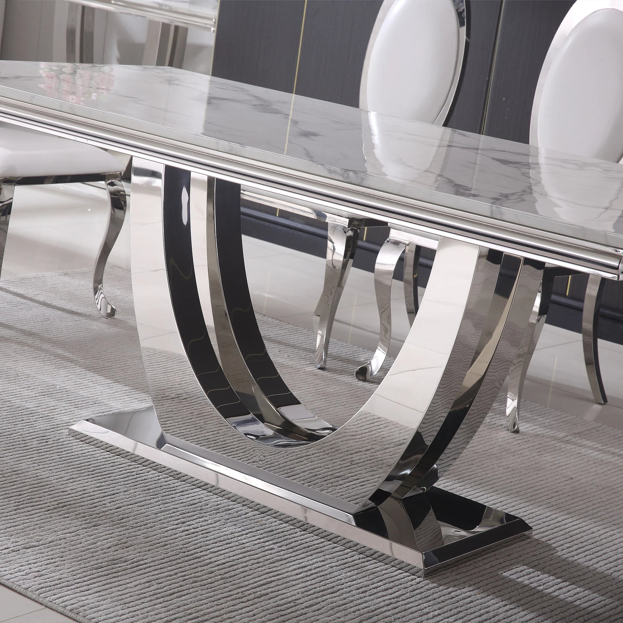 DT302 DINING TABLE