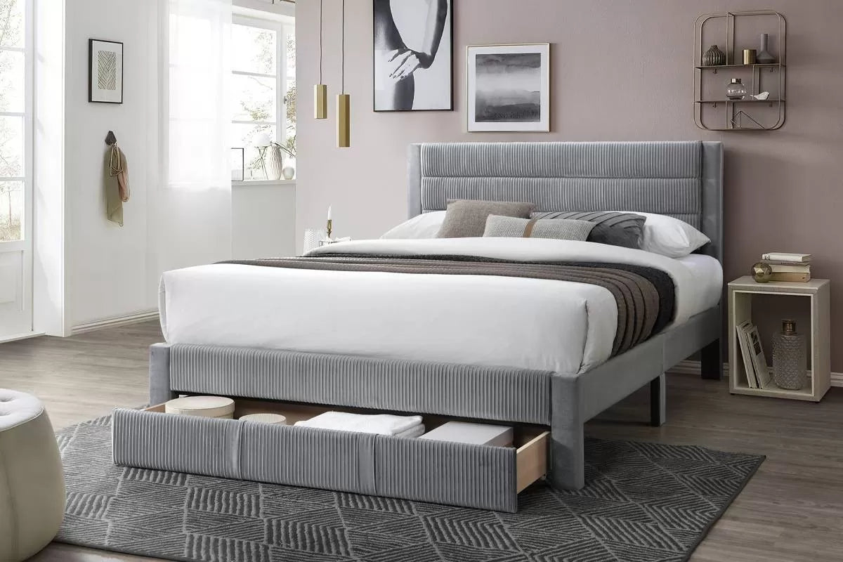 Queen Bed || F9656Q / F9657Q
