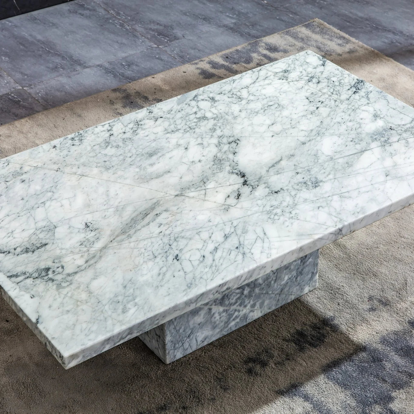 CT306BMW MARBLE COFFEE TABLE