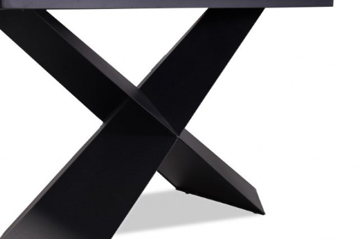 Lenvik Dining Table